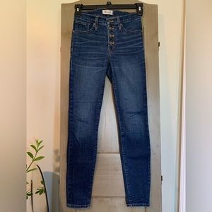 Size 26 Madewell 9” High-Rise Skinny Button Fly Jeans